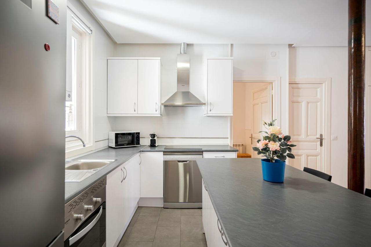 Apartamento La Latina II Madrid Exteriör bild