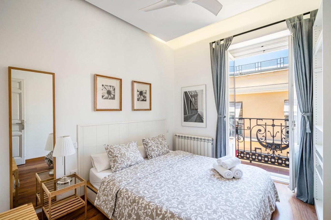 Apartamento La Latina II Madrid Exteriör bild